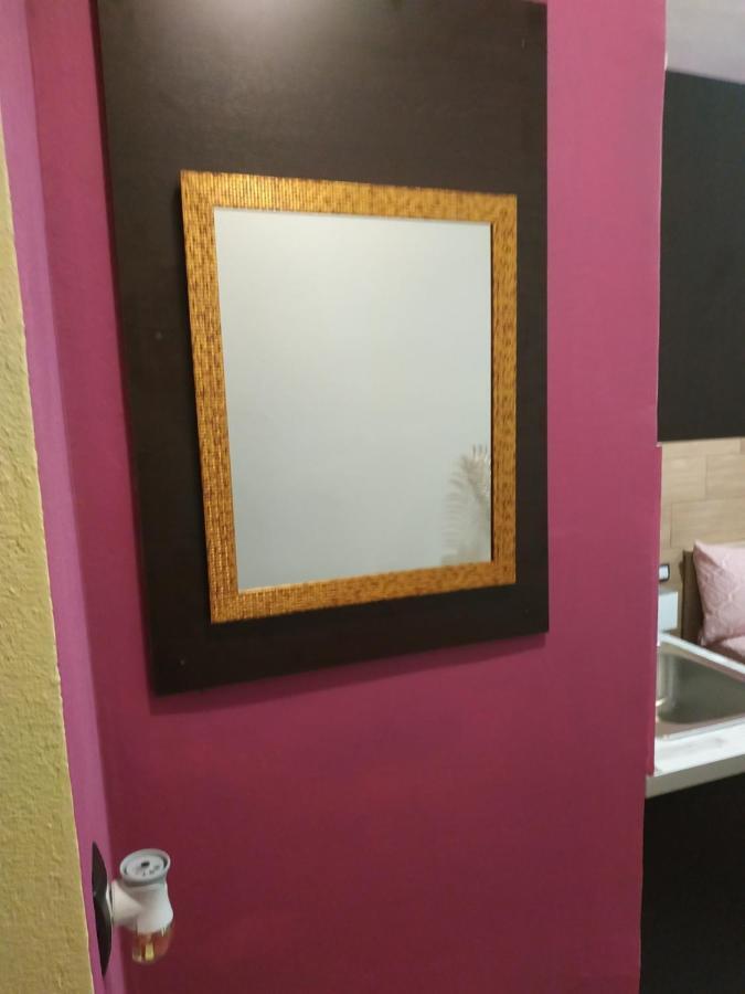 G M 1 Rooms Kentro In The Heart Of The City Yenişehir Dış mekan fotoğraf