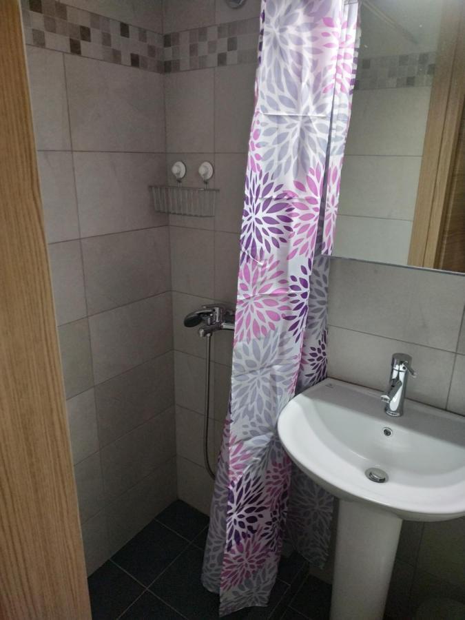 G M 1 Rooms Kentro In The Heart Of The City Yenişehir Dış mekan fotoğraf